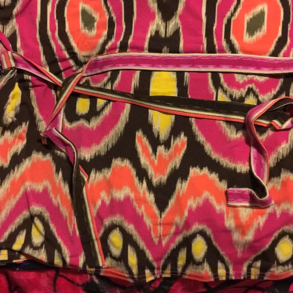 Shirt - Picture 5 of 5